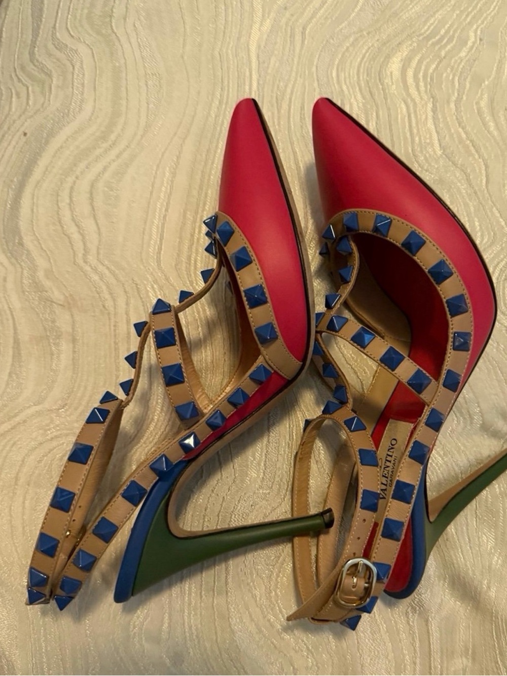 Valentino Garavani Rockstud strap pumps leather multicolor - Picture 5 of 7